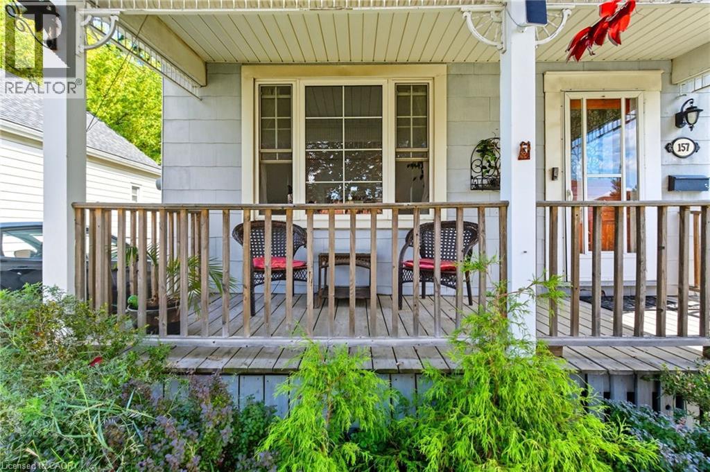 157 East 5th Street, Hamilton, Ontario  L9A 2Z7 - Photo 2 - 40768367
