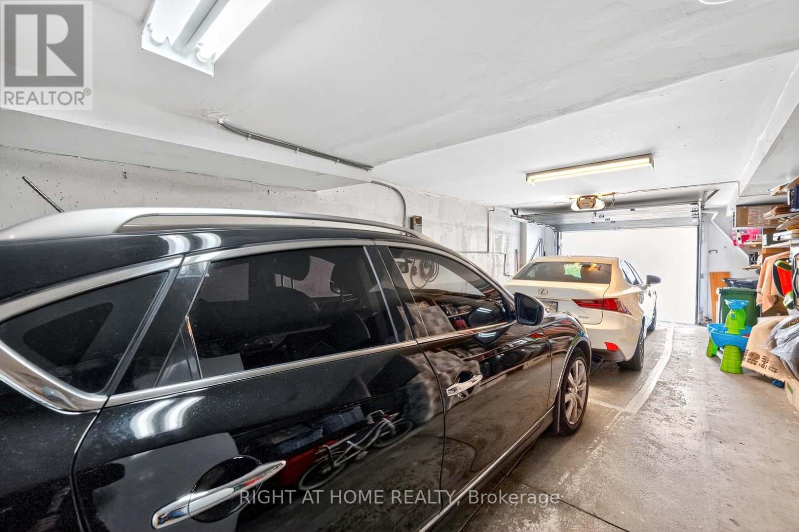 242 Walmer Road, Toronto, Ontario  M5R 3R7 - Photo 49 - C12394312