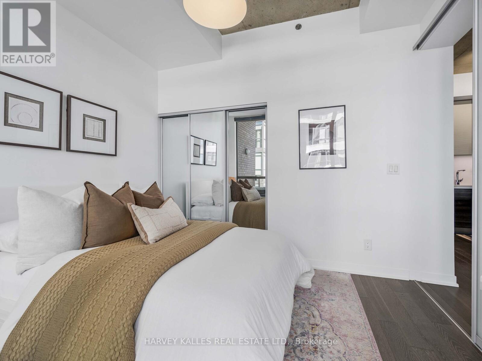 615 - 8 Gladstone Avenue, Toronto, Ontario  M6J 3K6 - Photo 18 - C12394357