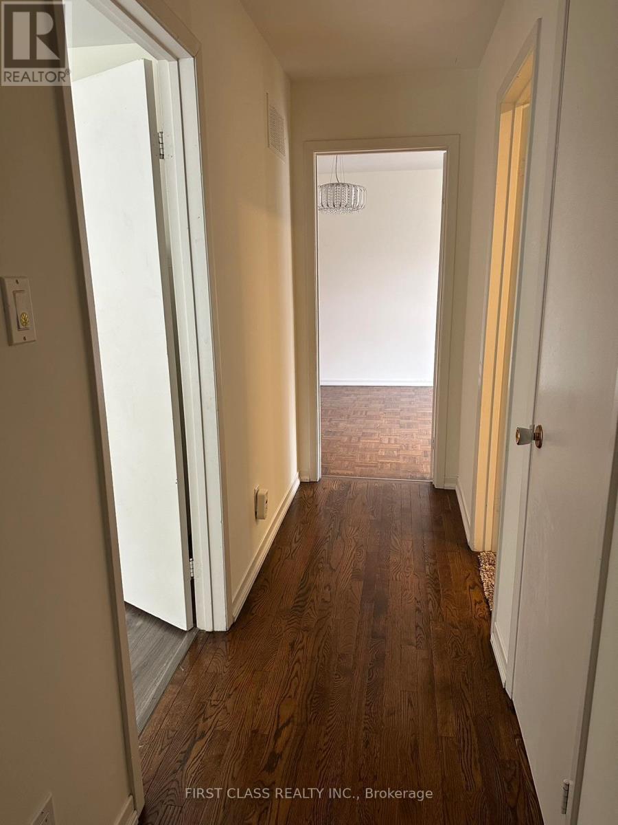 32 Scenic Mill Way, Toronto (St. Andrew-Windfields), Ontario  M2L 1S5 - Photo 23 - C12394418