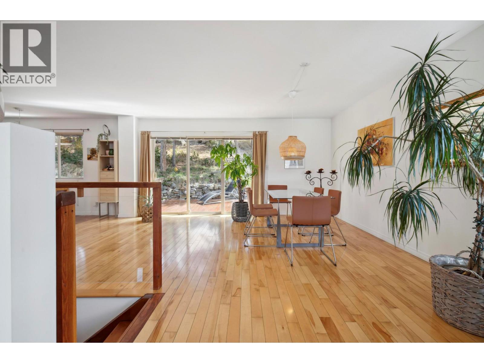 183 Magic Drive, Kelowna, British Columbia  V1V 1N2 - Photo 18 - 10362386