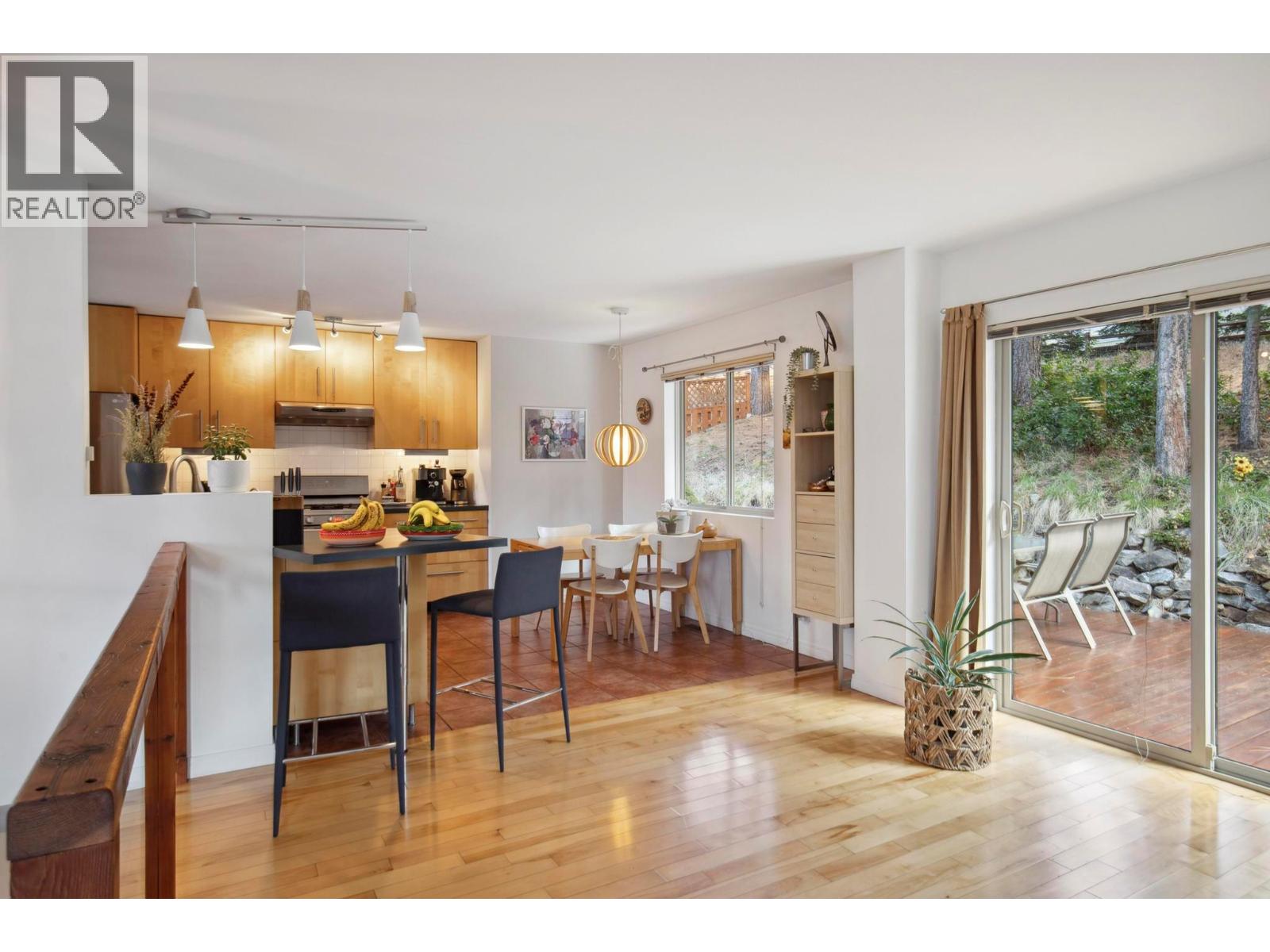 183 Magic Drive, Kelowna, British Columbia  V1V 1N2 - Photo 21 - 10362386