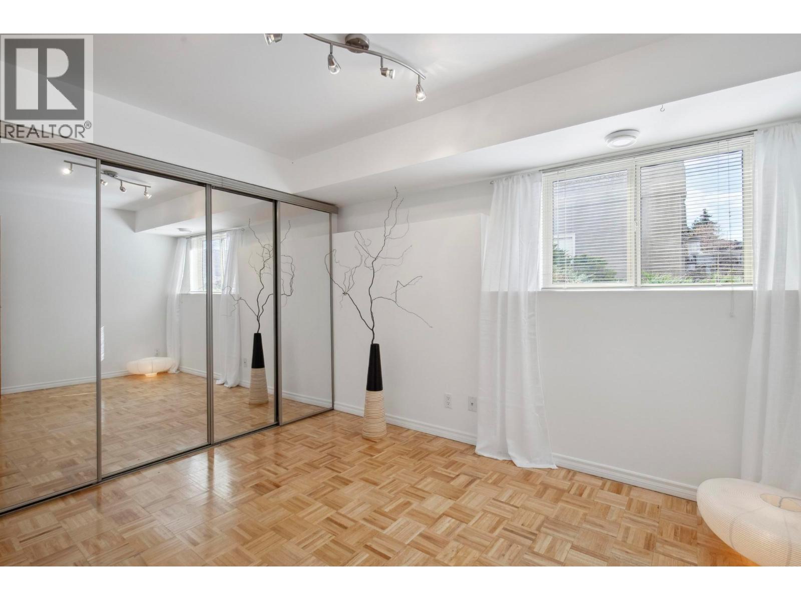 183 Magic Drive, Kelowna, British Columbia  V1V 1N2 - Photo 36 - 10362386