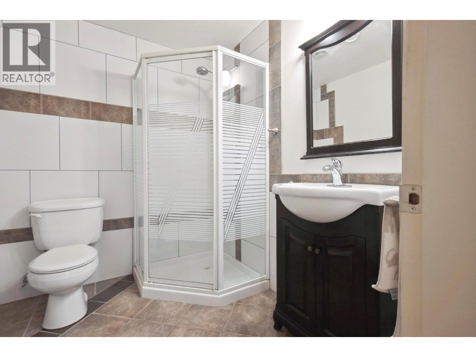 183 Magic Drive, Kelowna, British Columbia  V1V 1N2 - Photo 37 - 10362386