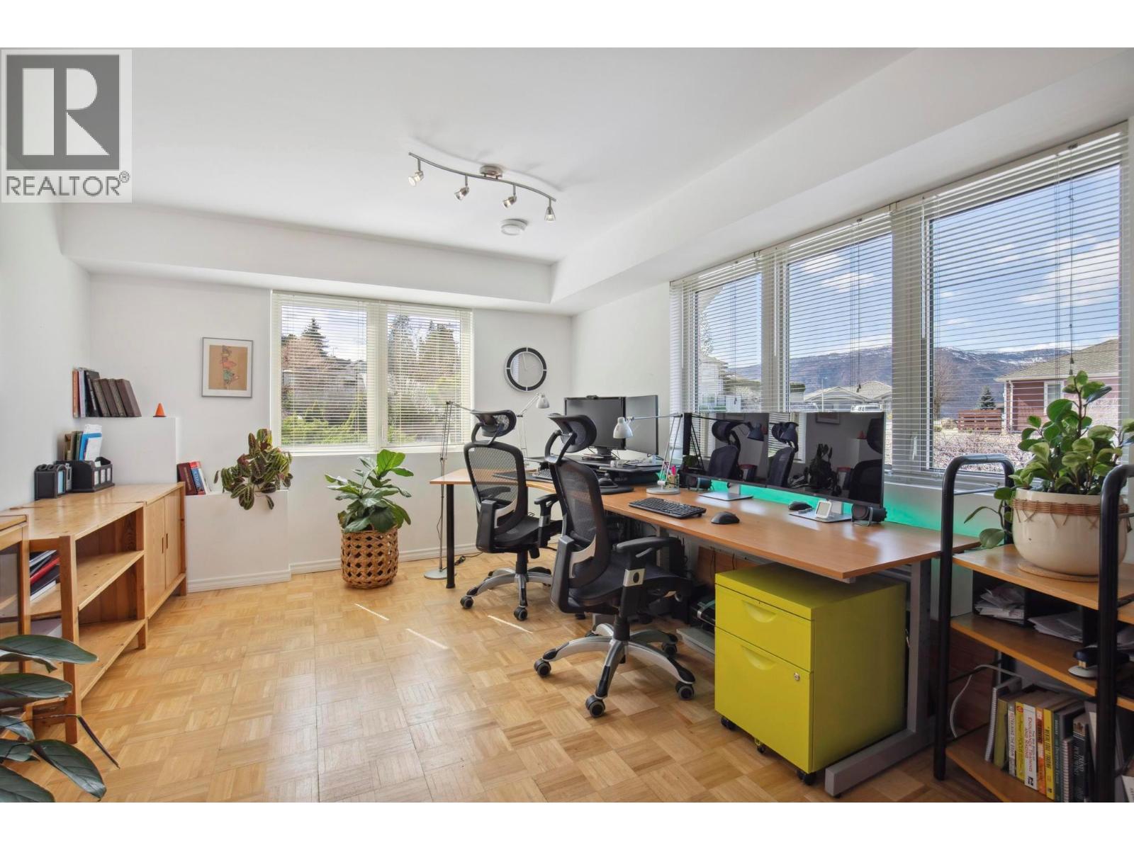 183 Magic Drive, Kelowna, British Columbia  V1V 1N2 - Photo 38 - 10362386