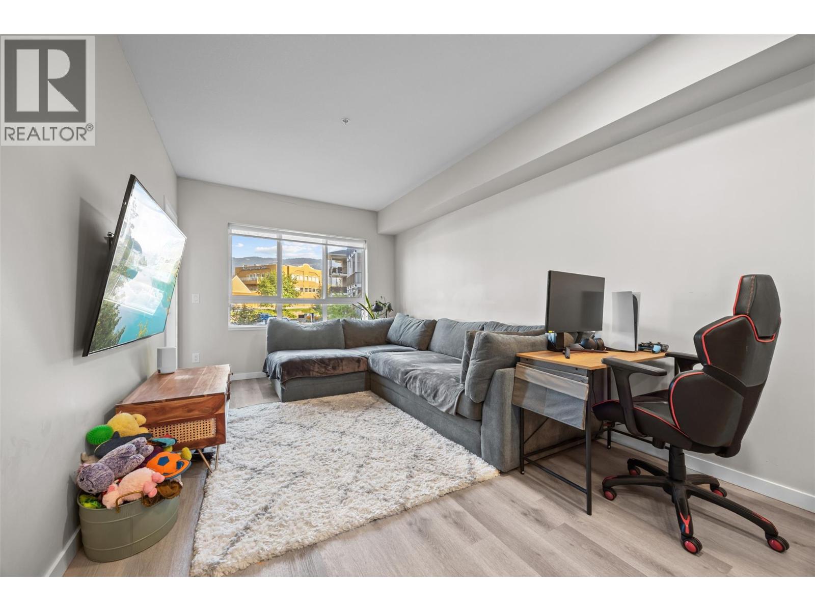 Property at 2301 Carrington Road Unit# 128 image 2