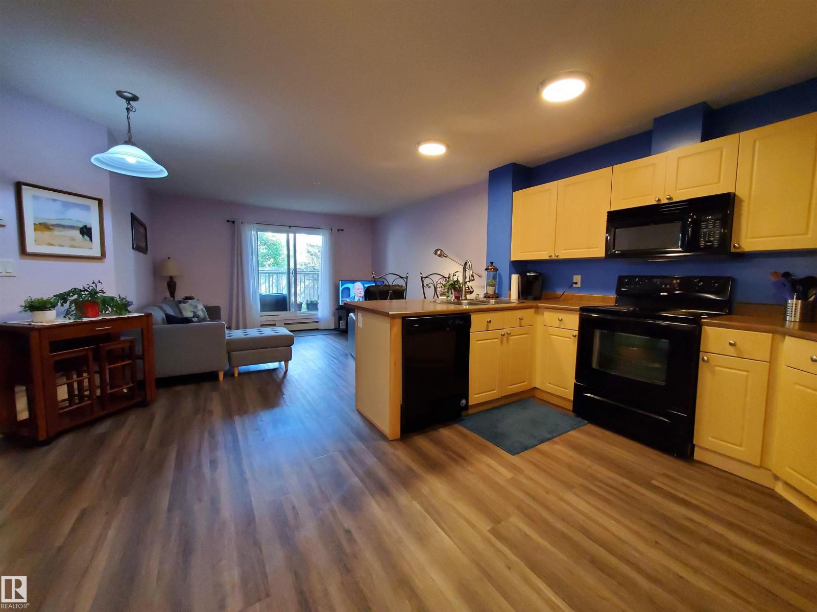 #109 4403 23 St Nw, Edmonton, Alberta  T6T 1E4 - Photo 2 - E4455859