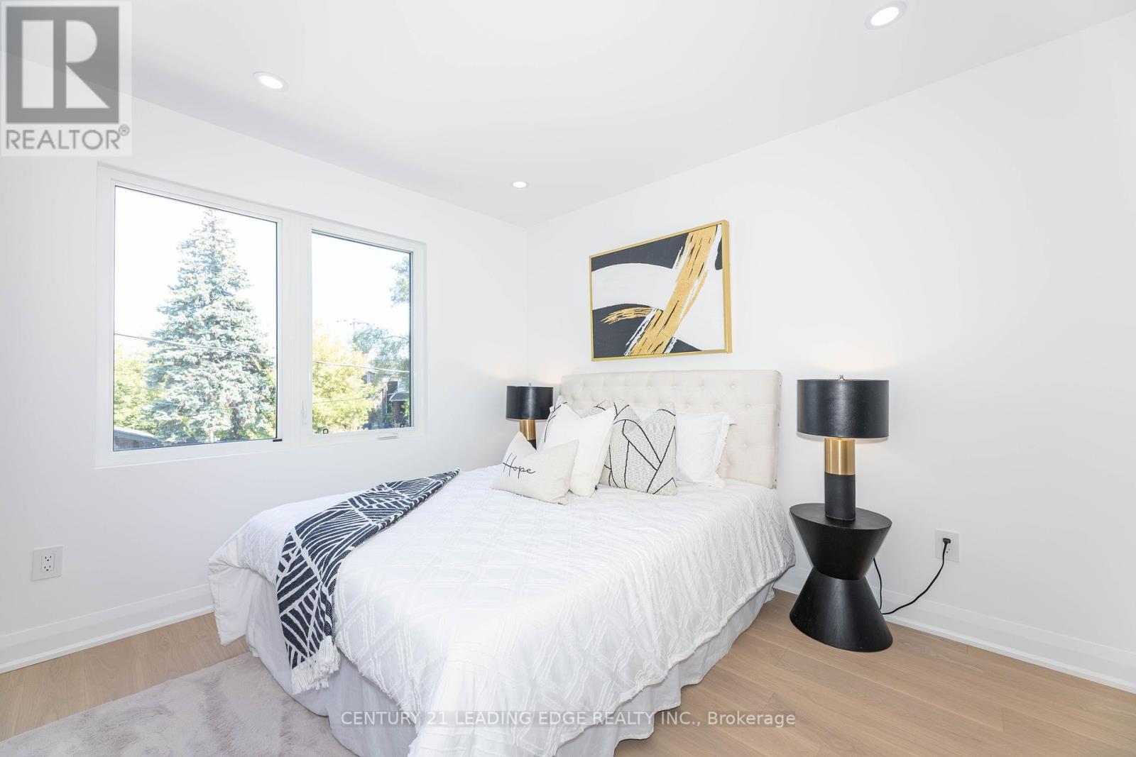 12 Marigold Avenue, Toronto, Ontario  M4M 3B2 - Photo 20 - E12394307