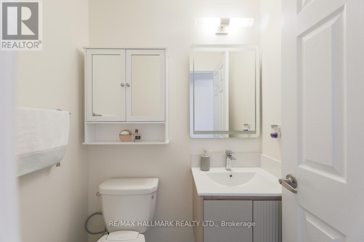 3757 B St Clair Avenue E, Toronto, Ontario  M1M 1V1 - Photo 8 - E12394342