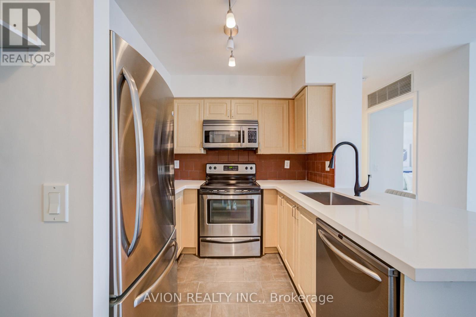 3106 - 4978 Yonge Street, Toronto, Ontario  M2N 7G8 - Photo 5 - C12388685
