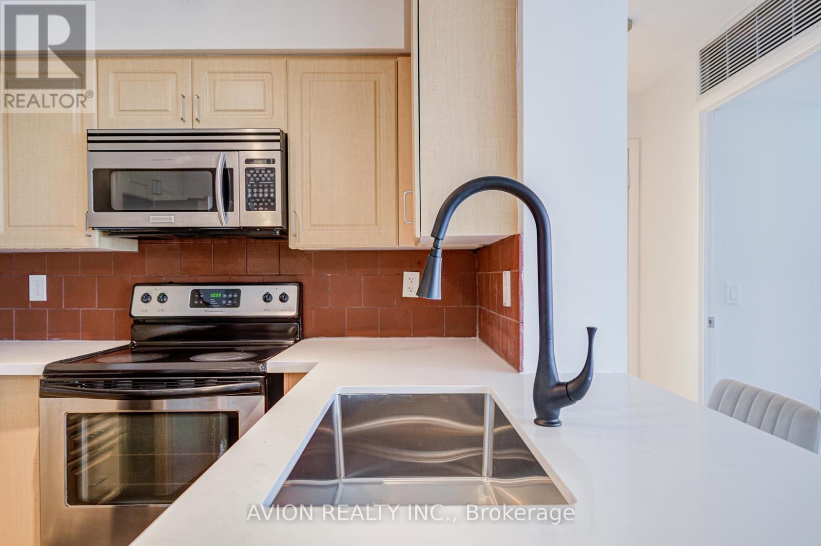 3106 - 4978 Yonge Street, Toronto, Ontario  M2N 7G8 - Photo 8 - C12388685