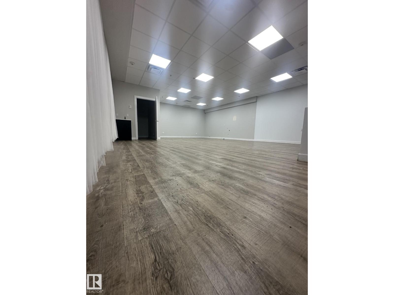 2439 90b St Nw, Edmonton, Alberta  T6X 1V8 - Photo 4 - E4456968
