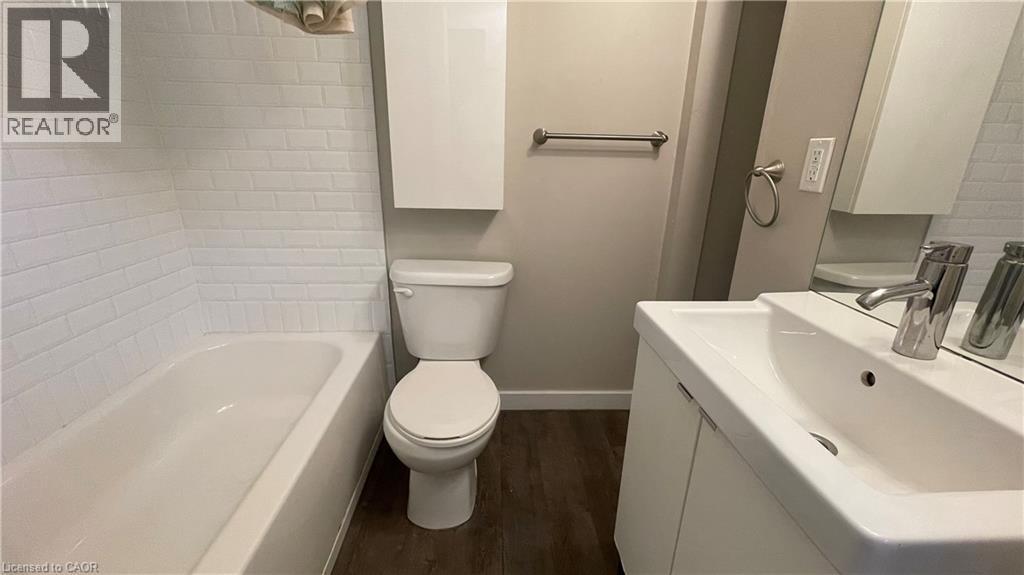 4 Ottawa Street N Unit# 2, Hamilton, Ontario  L8H 3Y7 - Photo 8 - 40768065