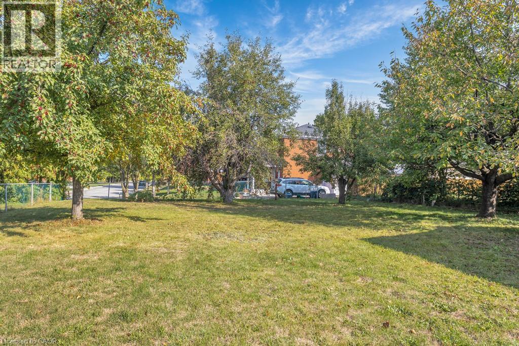 240 Elliott Street, Cambridge, Ontario  N1R 2K9 - Photo 24 - 40768080