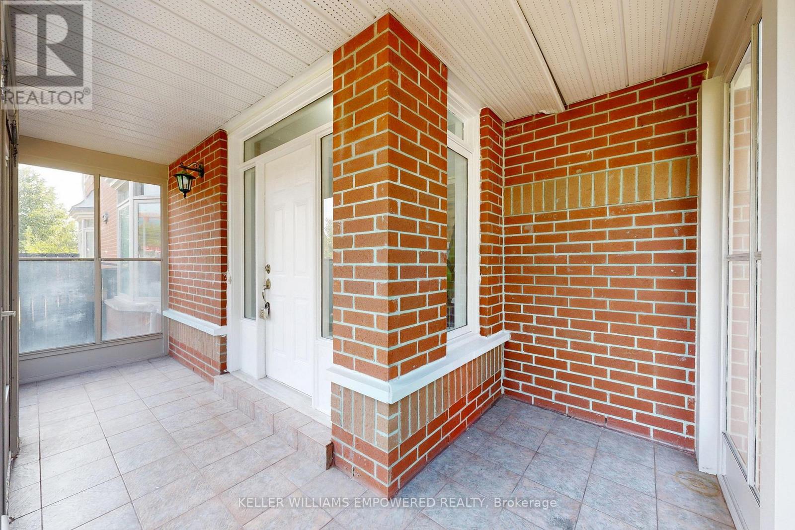 71 Mansfield Lane, Markham, Ontario  L3P 7S7 - Photo 2 - N12394306