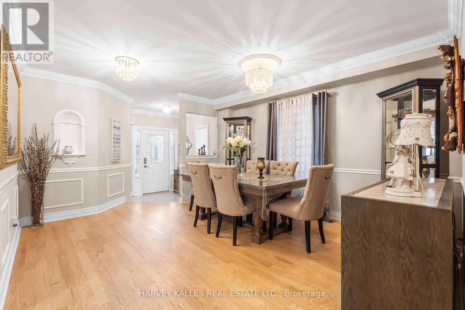 62 Kalmar Crescent, Richmond Hill (Oak Ridges), Ontario  L4E 3Z4 - Photo 13 - N12394354