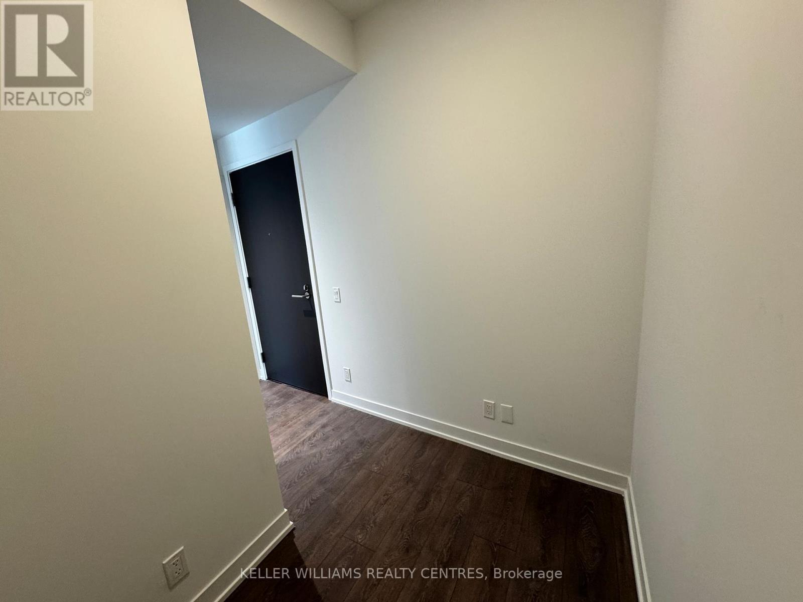 1504 - 39 Mary Street, Barrie, Ontario  L4N 1S9 - Photo 11 - S12394251