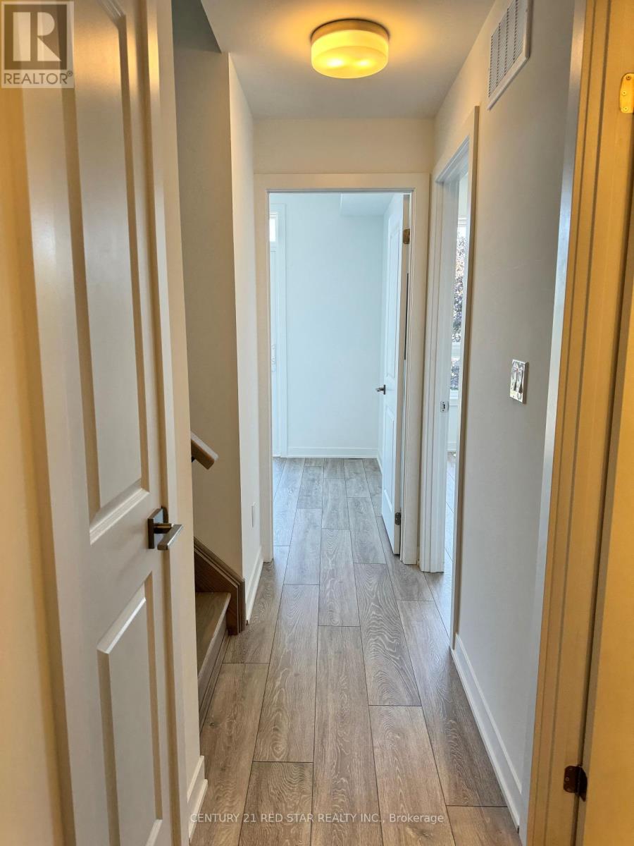 11 - 4017 Hickory Drive, Mississauga, Ontario  L4W 1L1 - Photo 6 - W12394278