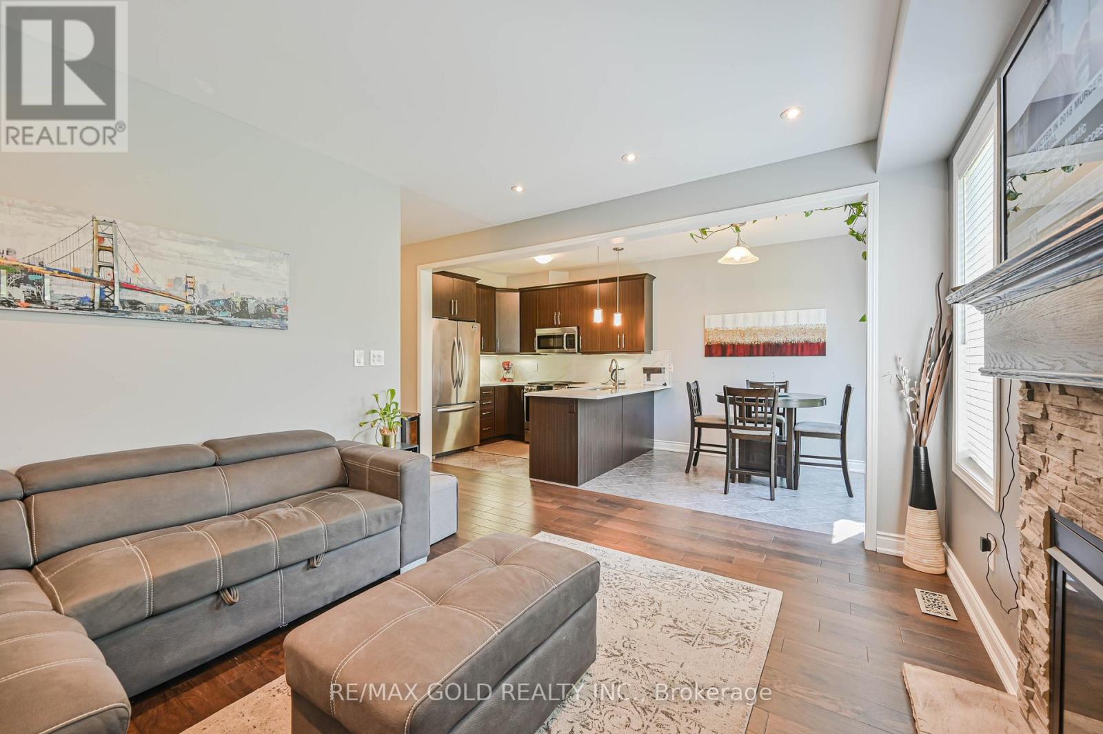 20 Meadowcrest Lane, Brampton, Ontario  L7A 0T8 - Photo 19 - W12394291