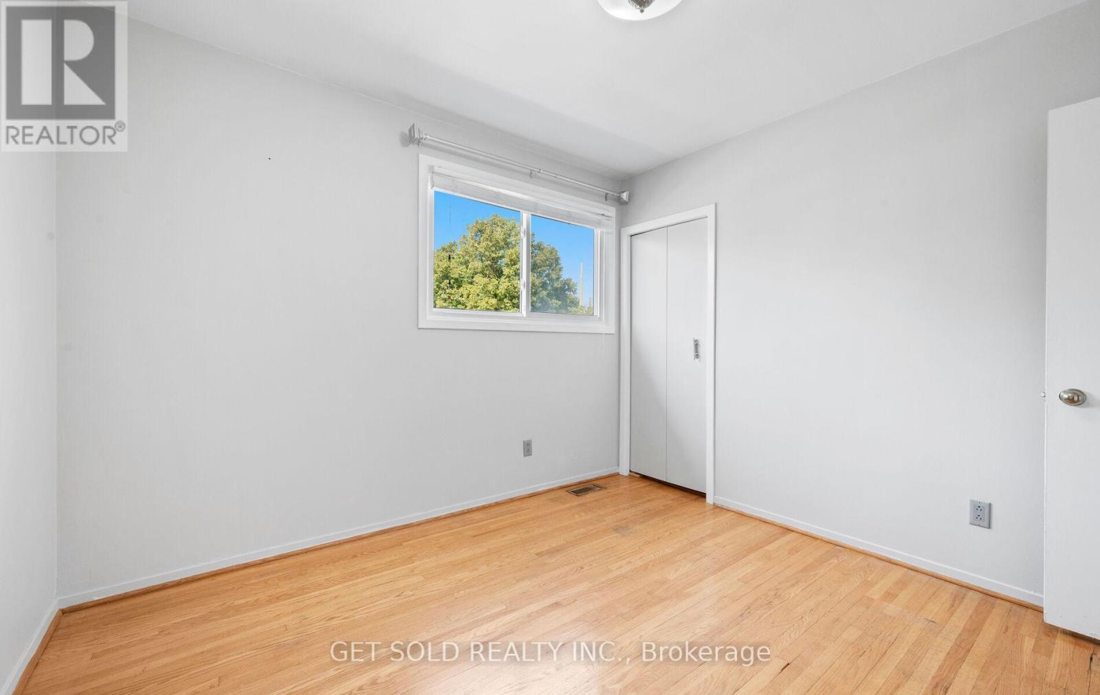 54 Ringway Crescent, Toronto (Elms-Old Rexdale), Ontario  M9W 1X4 - Photo 28 - W12394344