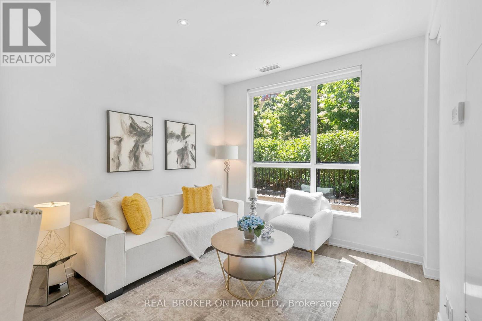 103 - 840 Queen's Plate Drive, Toronto, Ontario  M9W 6Z3 - Photo 12 - W12394421