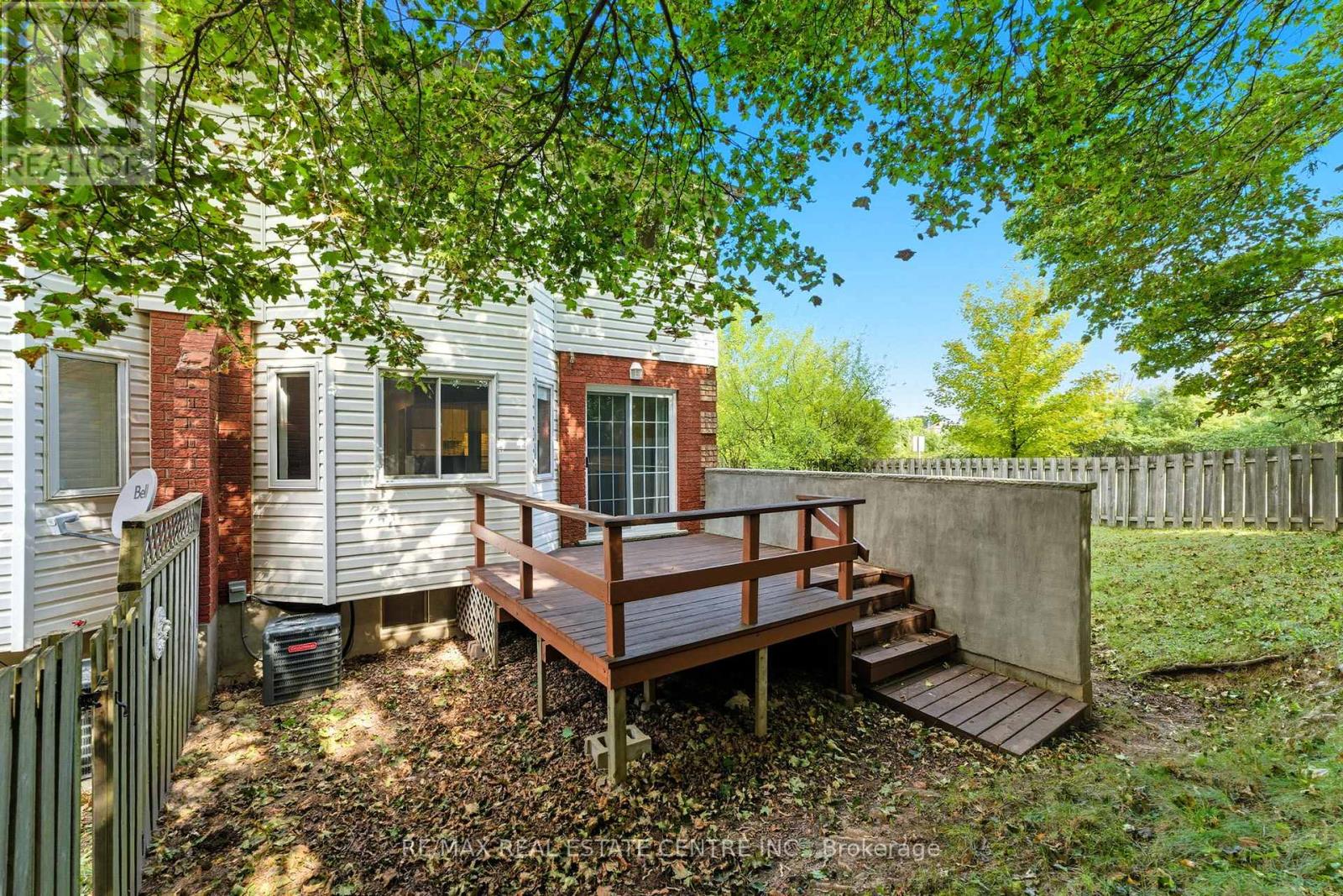 713 Champlain Boulevard, Cambridge, Ontario  N1R 7Z8 - Photo 31 - X12394340