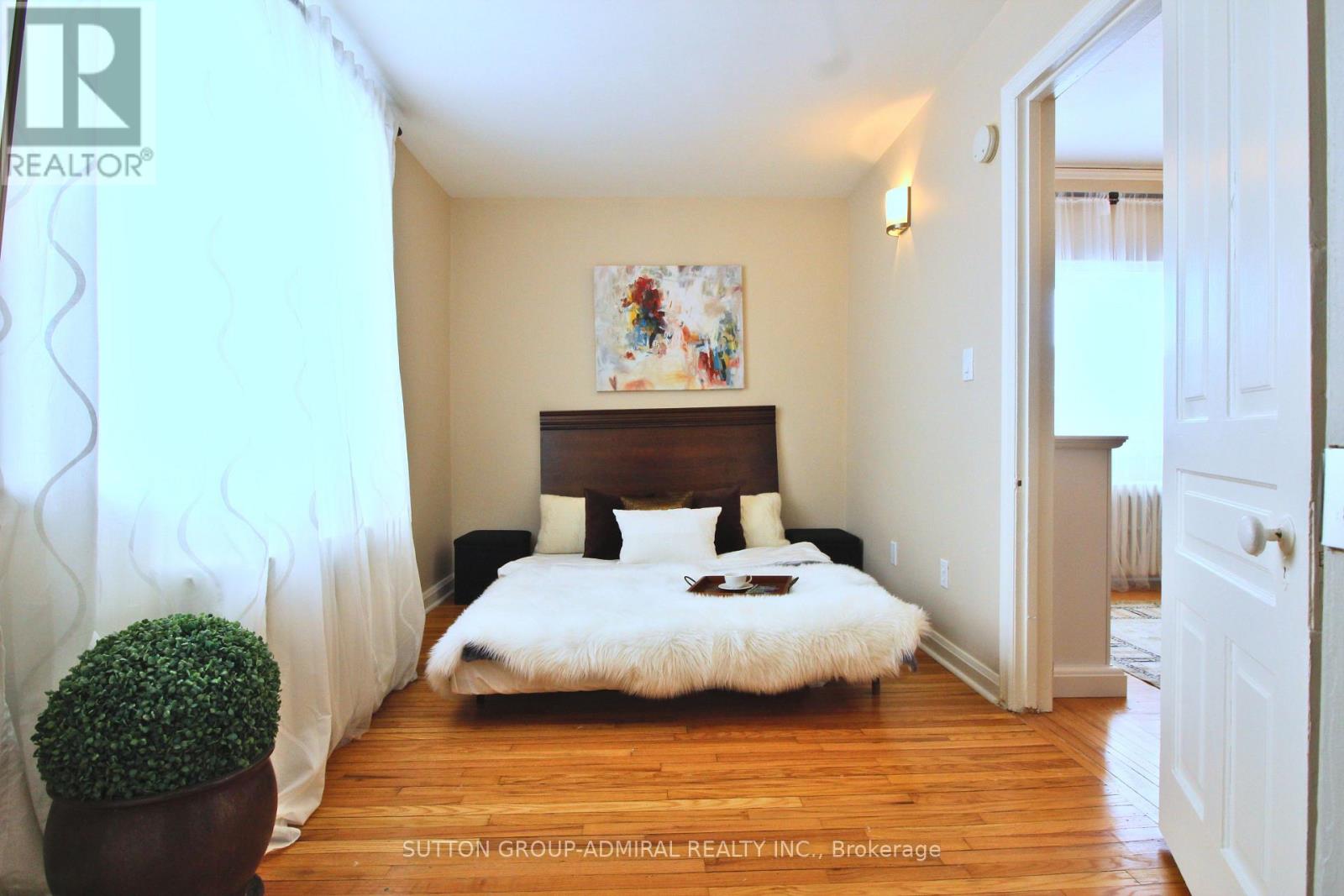 164 Wentworth Street S, Hamilton, Ontario  L8N 2Z2 - Photo 18 - X12394367