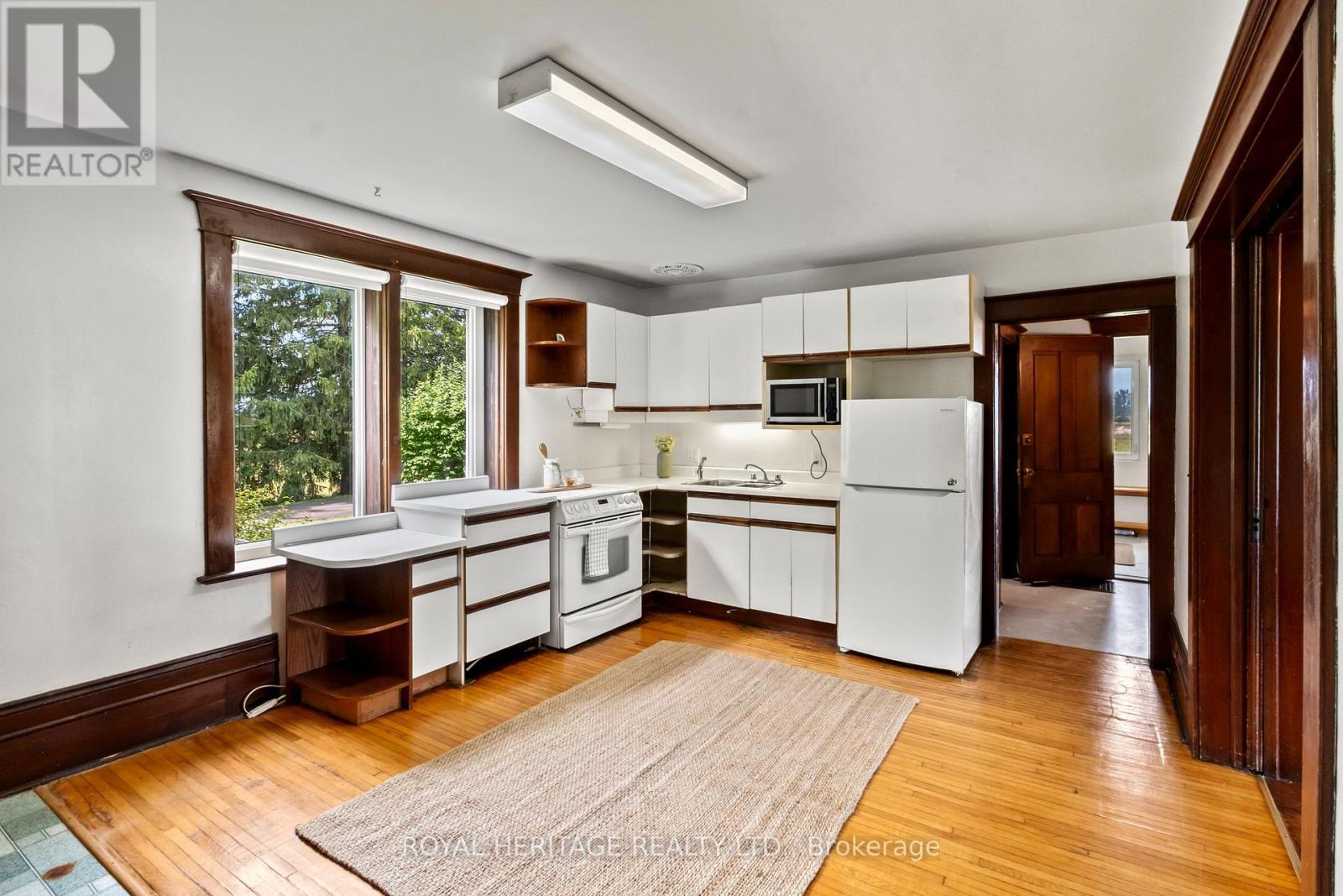 901 Cresswell Road, Kawartha Lakes, Ontario  K0M 2C0 - Photo 15 - X12394430