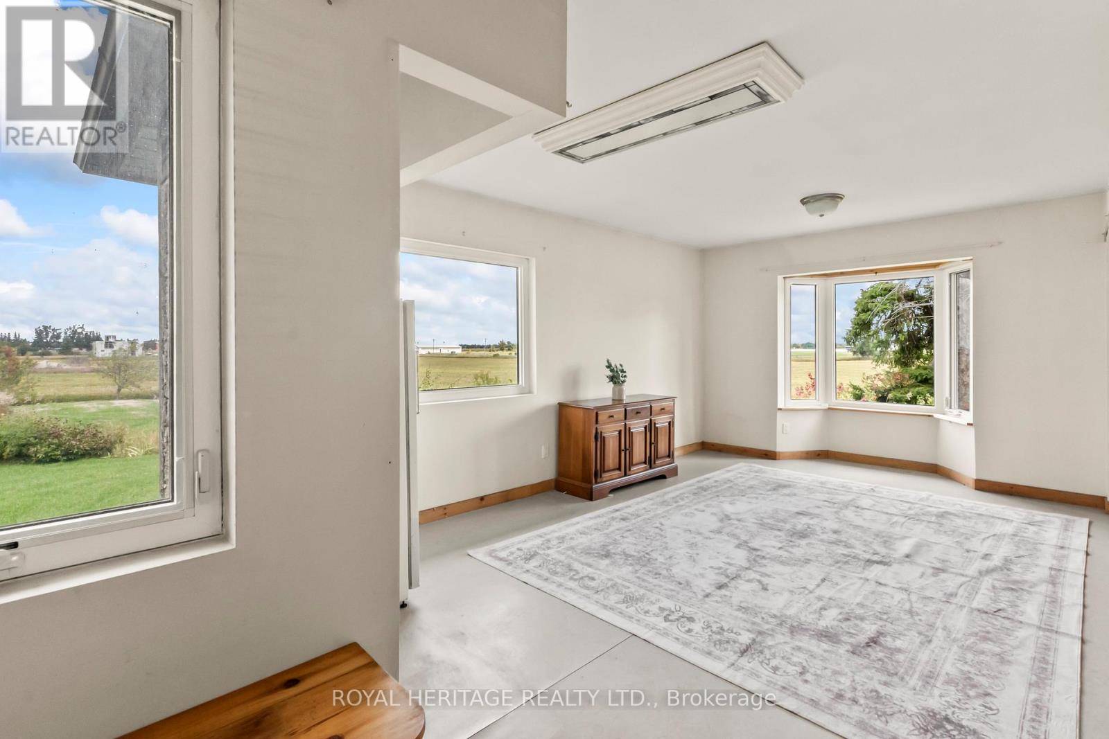 901 Cresswell Road, Kawartha Lakes, Ontario  K0M 2C0 - Photo 18 - X12394430