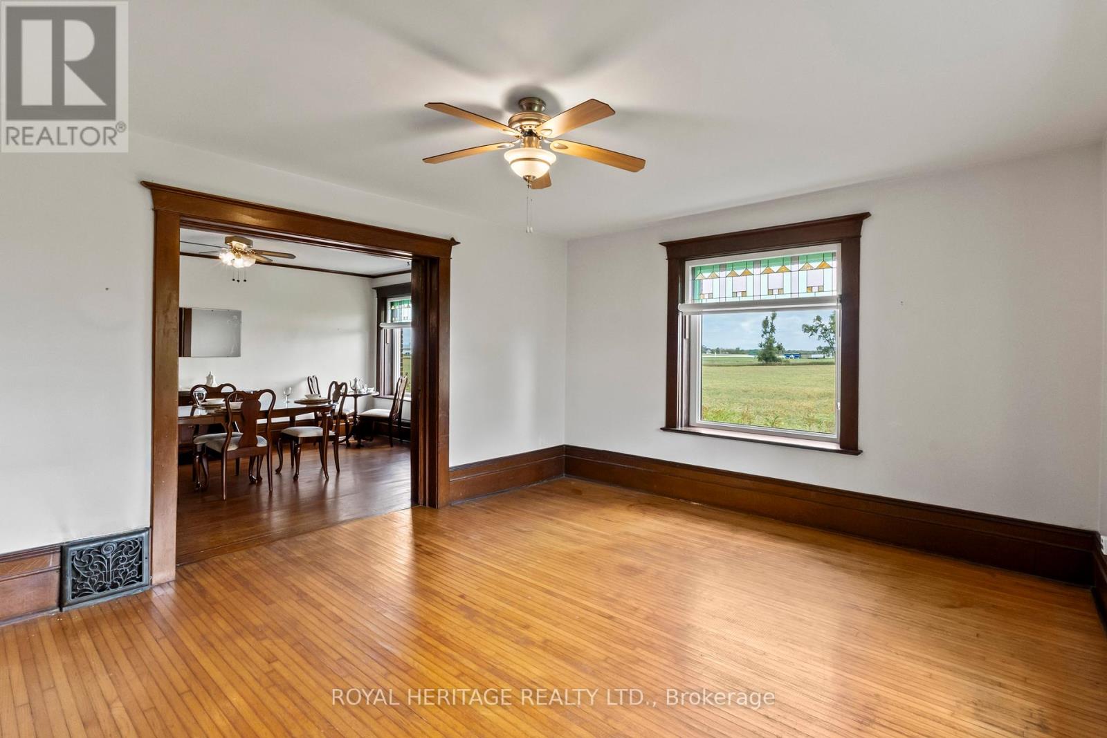901 Cresswell Road, Kawartha Lakes, Ontario  K0M 2C0 - Photo 9 - X12394430