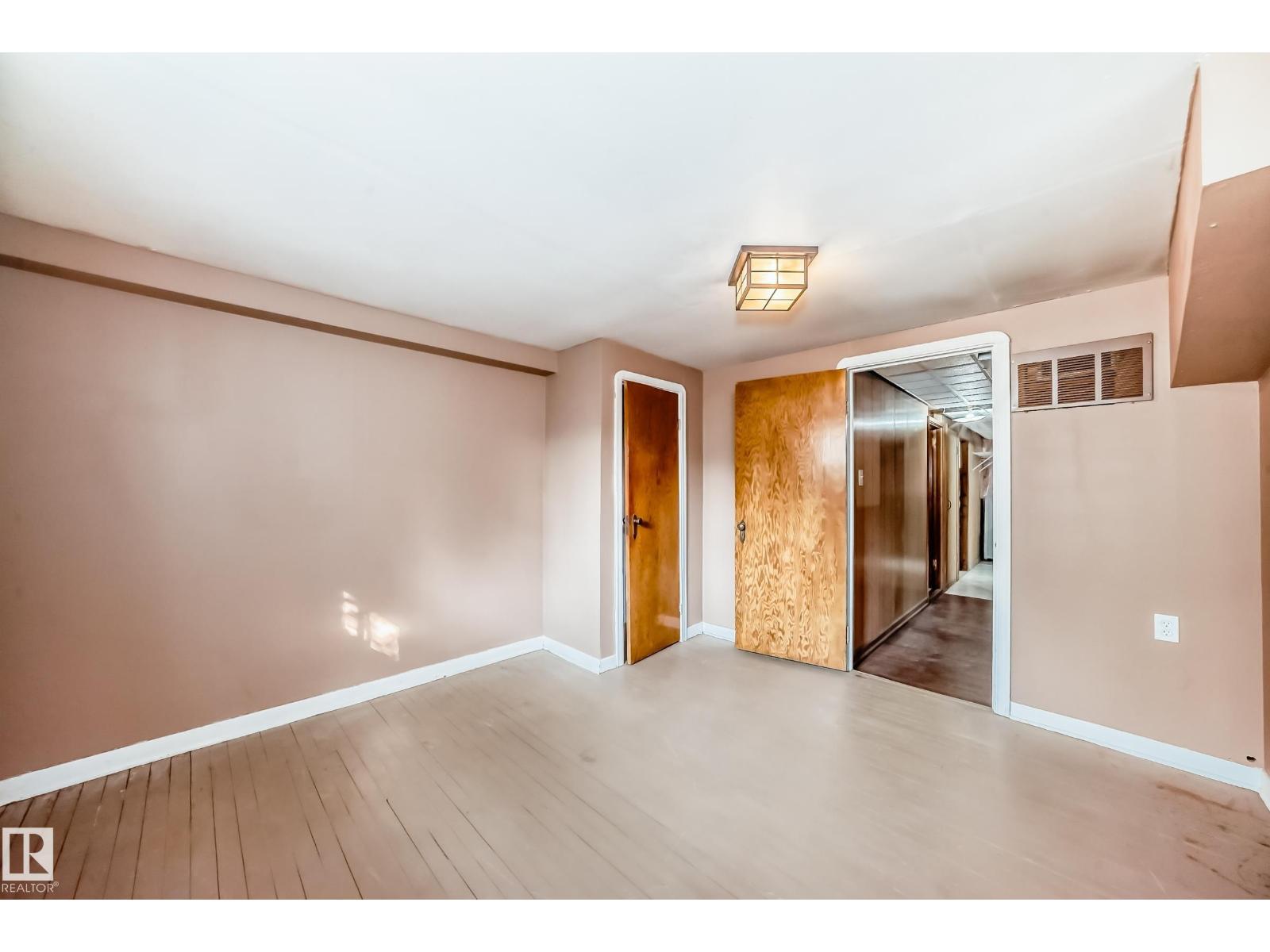 11233 95 St Nw, Edmonton, Alberta  T5G 1K8 - Photo 34 - E4457039