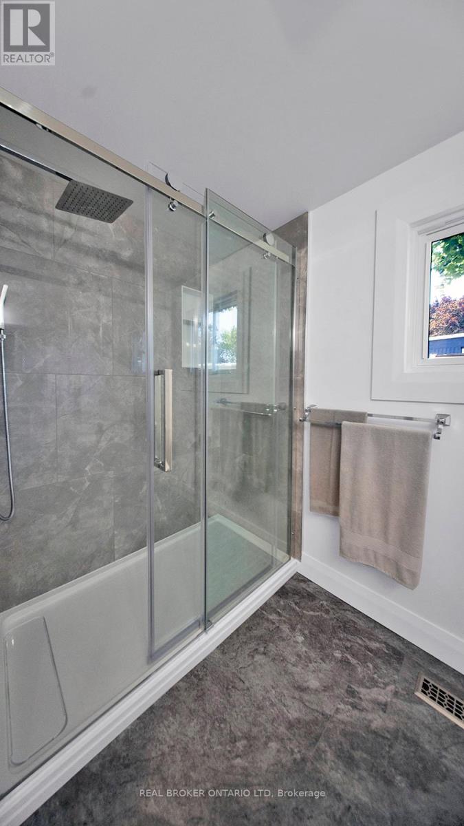 46 St Andrews Place, South Huron (Stephen), Ontario  N0M 1T0 - Photo 19 - X12394535
