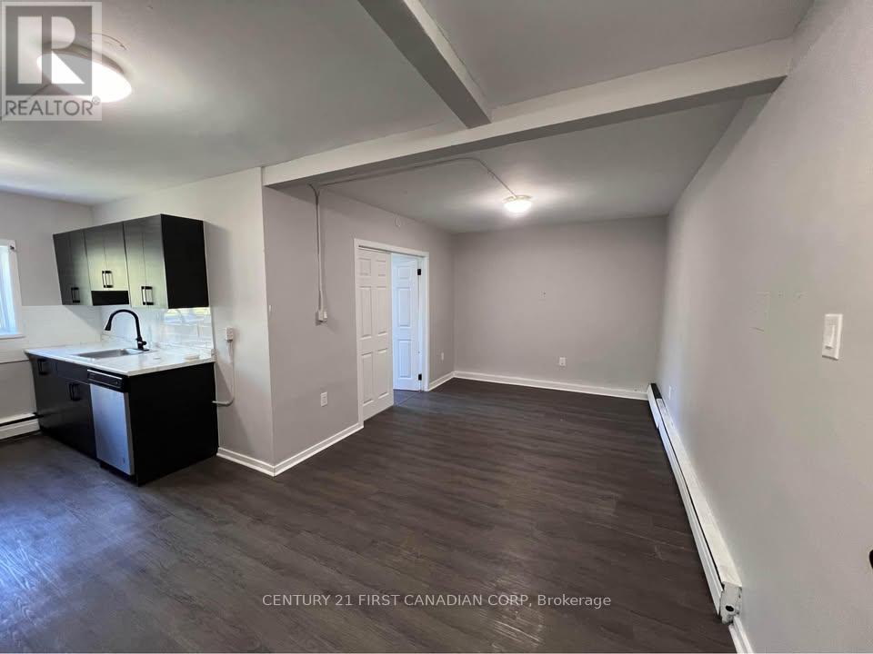 306 - 871 Adelaide Street N, London East, Ontario  N5Y 2M2 - Photo 2 - X12394554