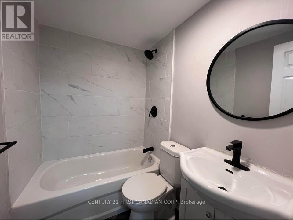306 - 871 Adelaide Street N, London East, Ontario  N5Y 2M2 - Photo 4 - X12394554