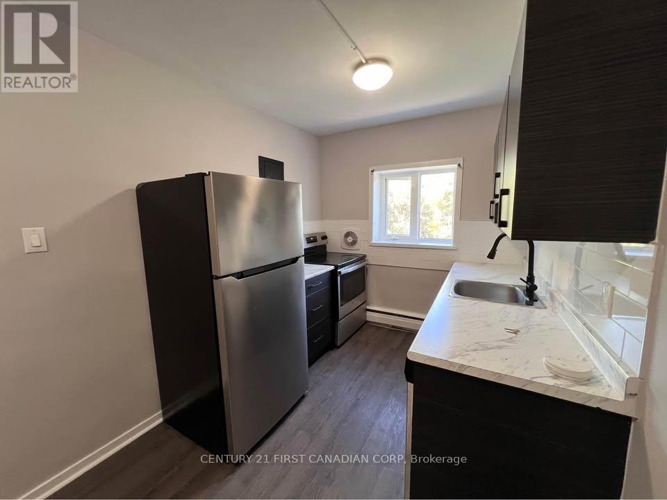 306 - 871 Adelaide Street N, London East, Ontario  N5Y 2M2 - Photo 5 - X12394554