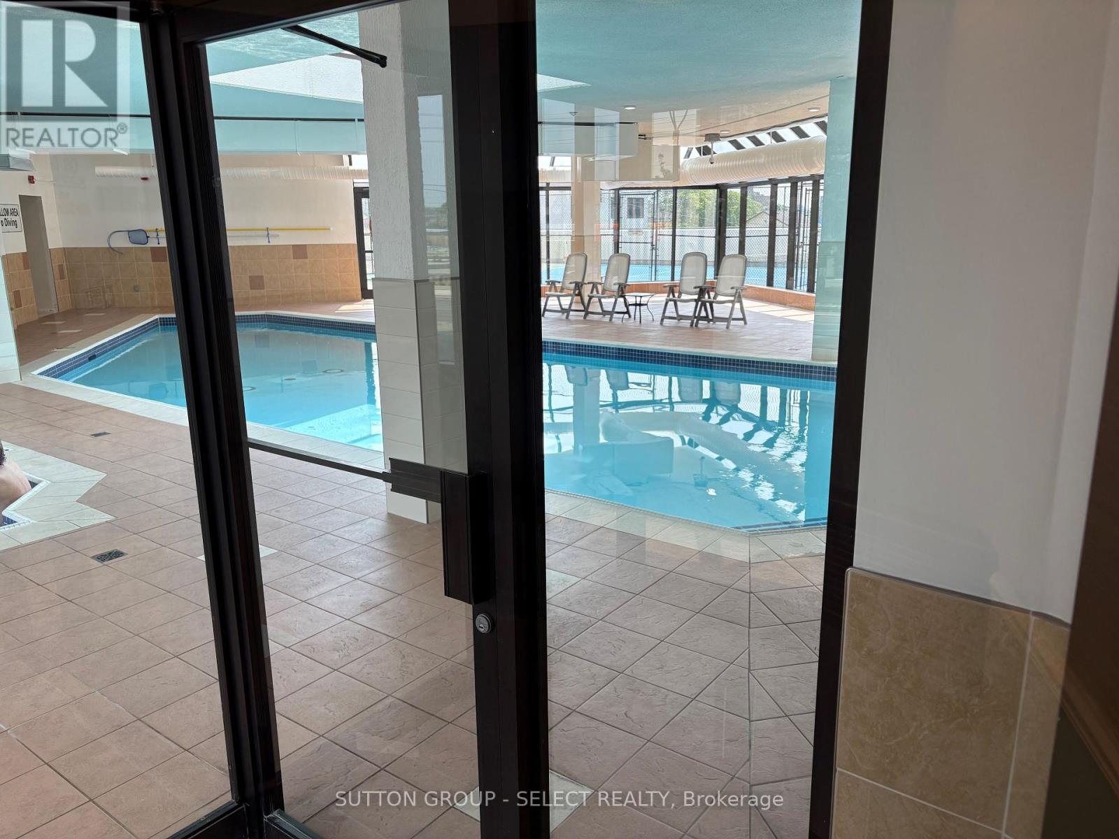 1703 - 363 Colborne Street, London East (East K), Ontario  N6B 3N3 - Photo 15 - X12394594