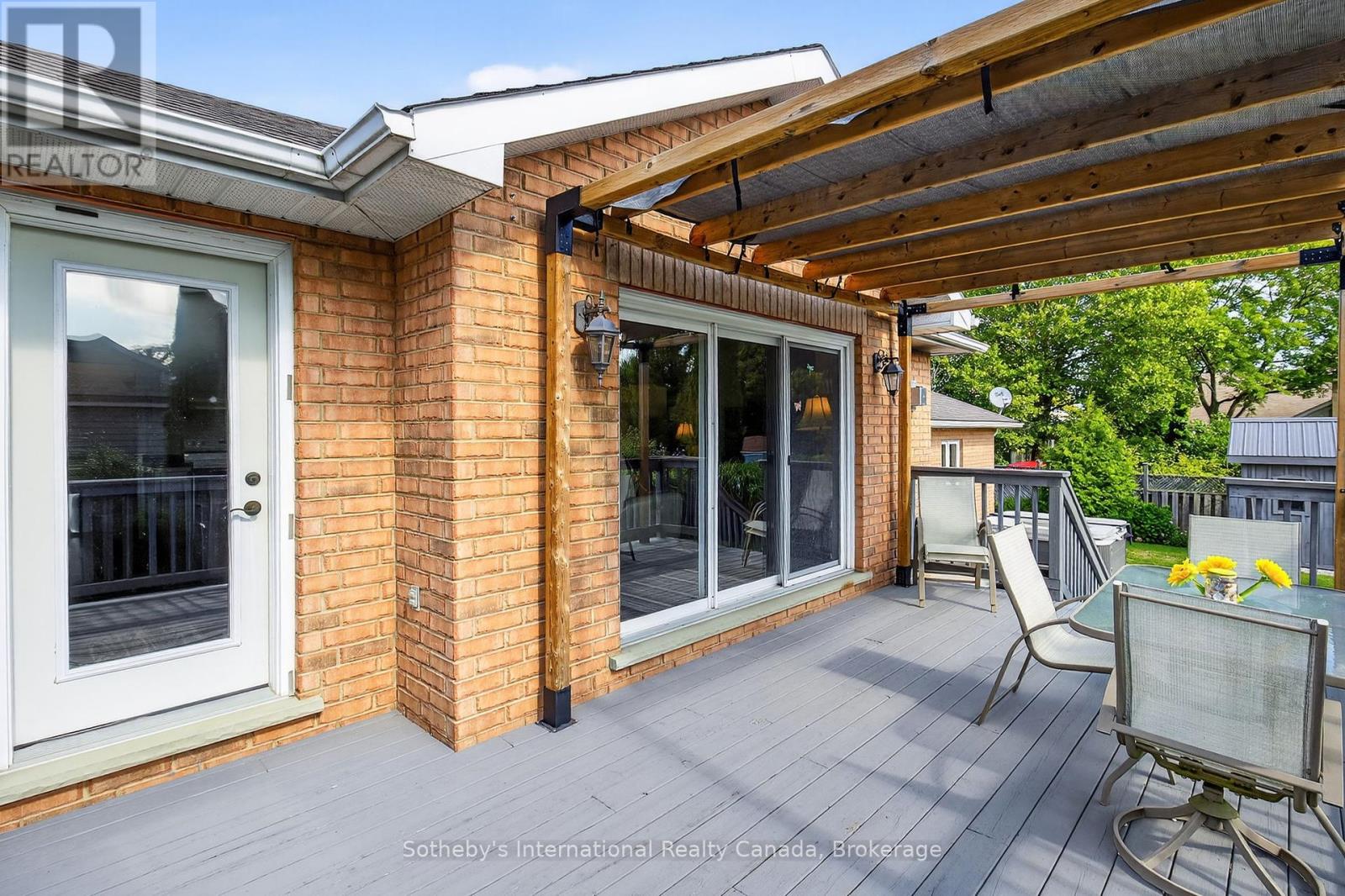 35 Elgin Street S, Blue Mountains, Ontario  N0H 2P0 - Photo 44 - X12394533