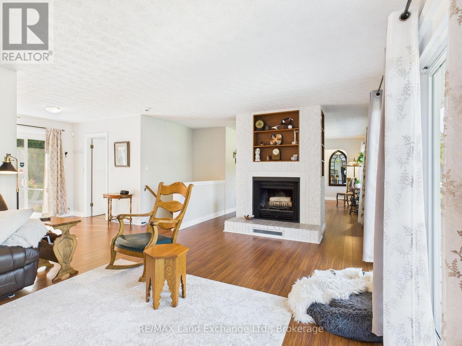 24 Boiler Beach Road, Huron-Kinloss, Ontario  N2Z 2L4 - Photo 8 - X12394625