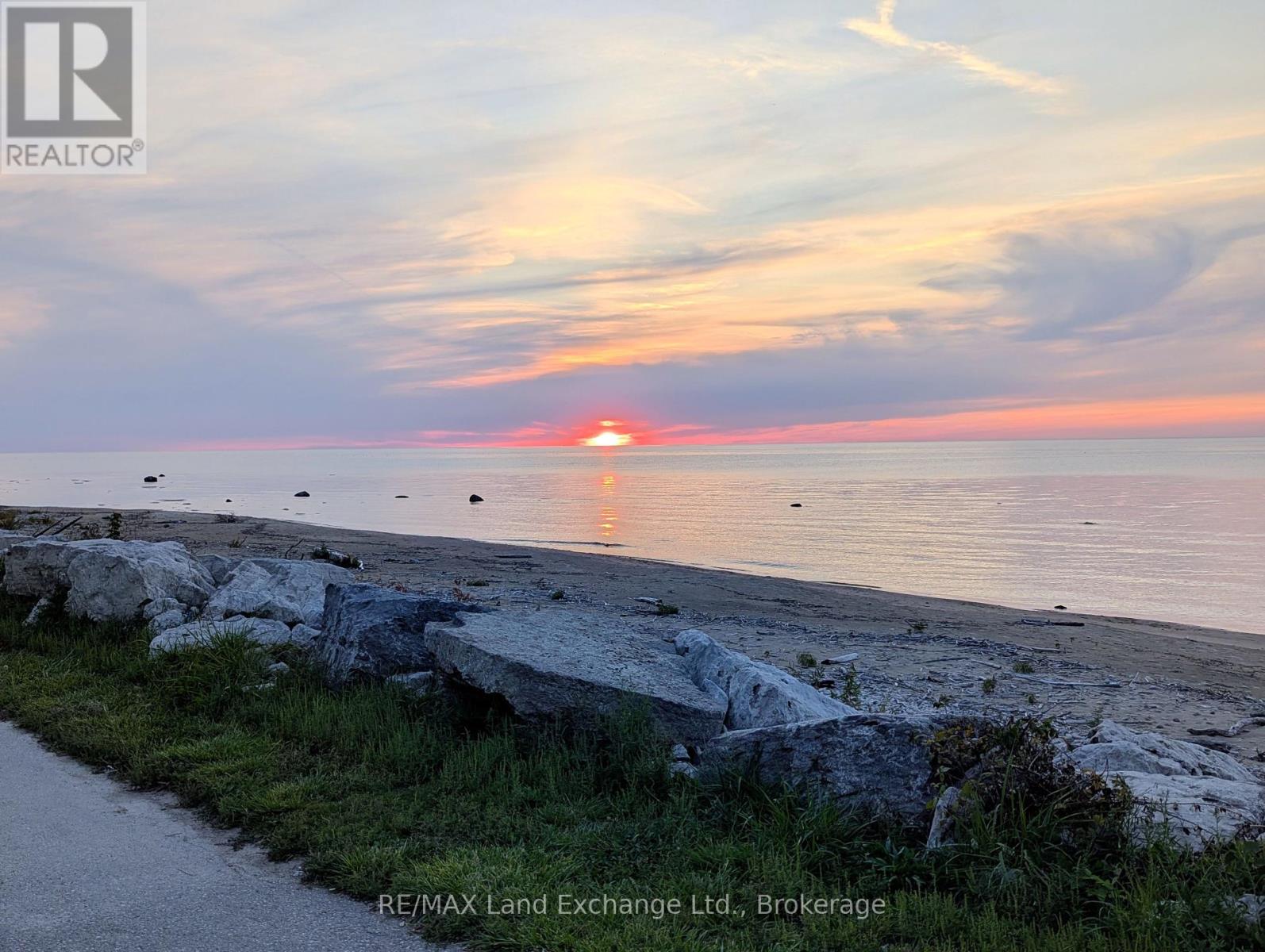 147 Goderich Street, Kincardine, Ontario  N2Z 2K9 - Photo 40 - X12394630