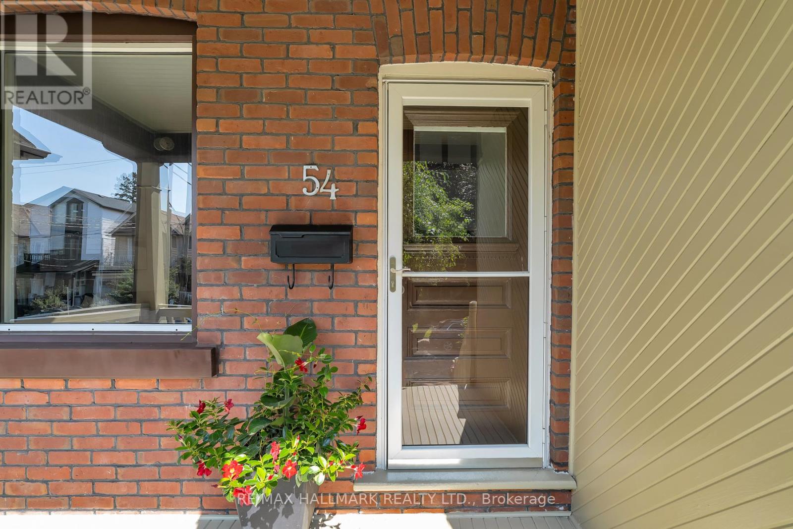 Property at 54 WROXETER AVENUE image 3