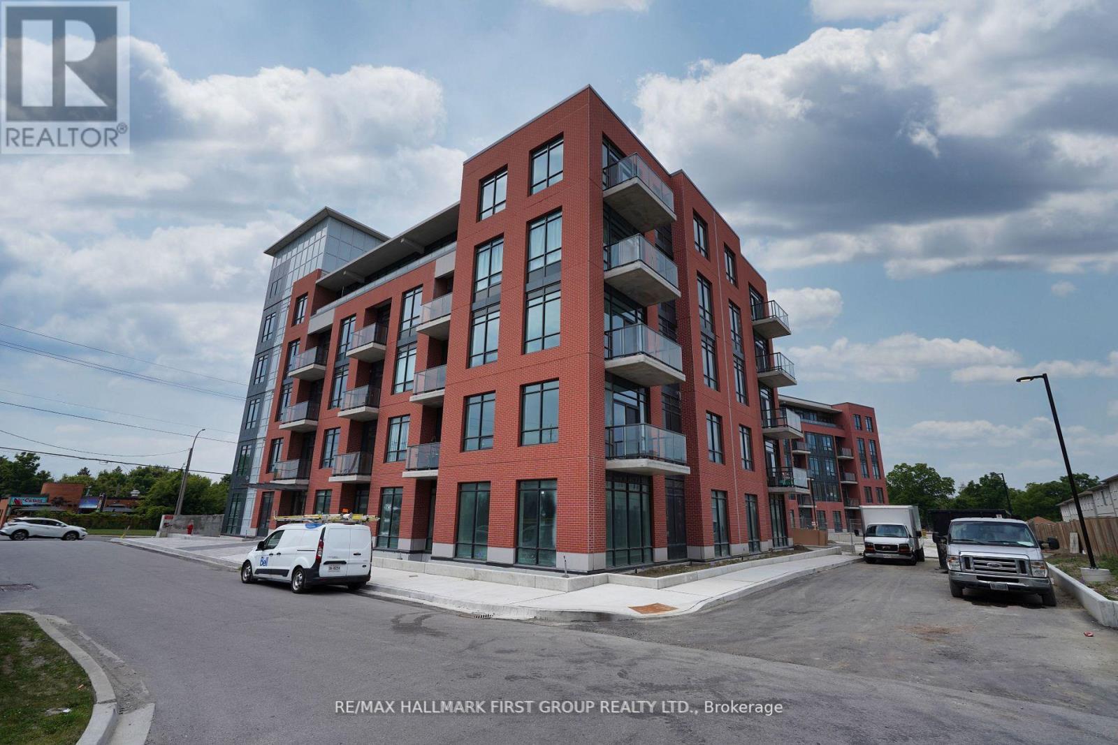 216 - 1010 DUNDAS STREET E, Whitby, Ontario