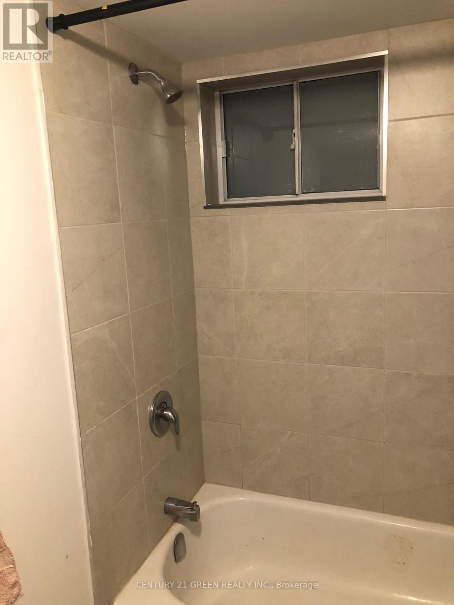 Bsmt - 350 Annapolis Avenue, Oshawa, Ontario  L1J 2Y2 - Photo 15 - E12394506