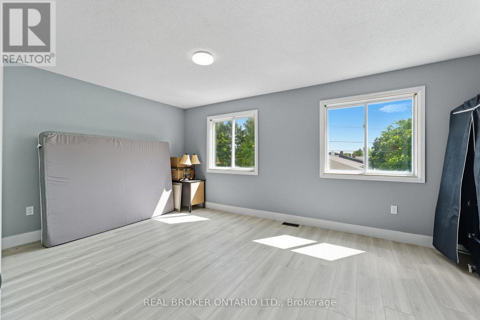 87 Elvira Street W, North Grenville, Ontario  K0G 1J0 - Photo 15 - X12394553