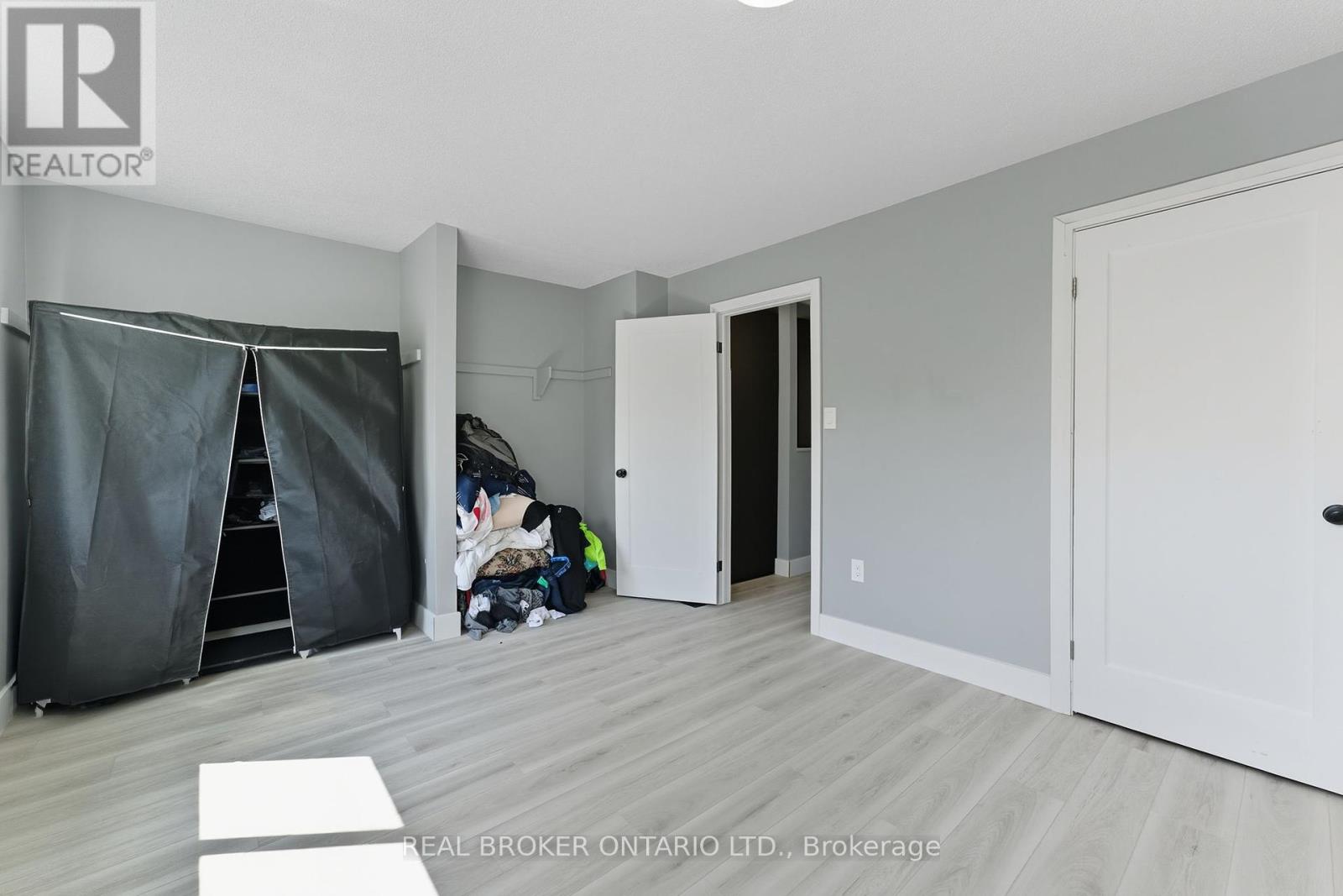87 Elvira Street W, North Grenville, Ontario  K0G 1J0 - Photo 16 - X12394553