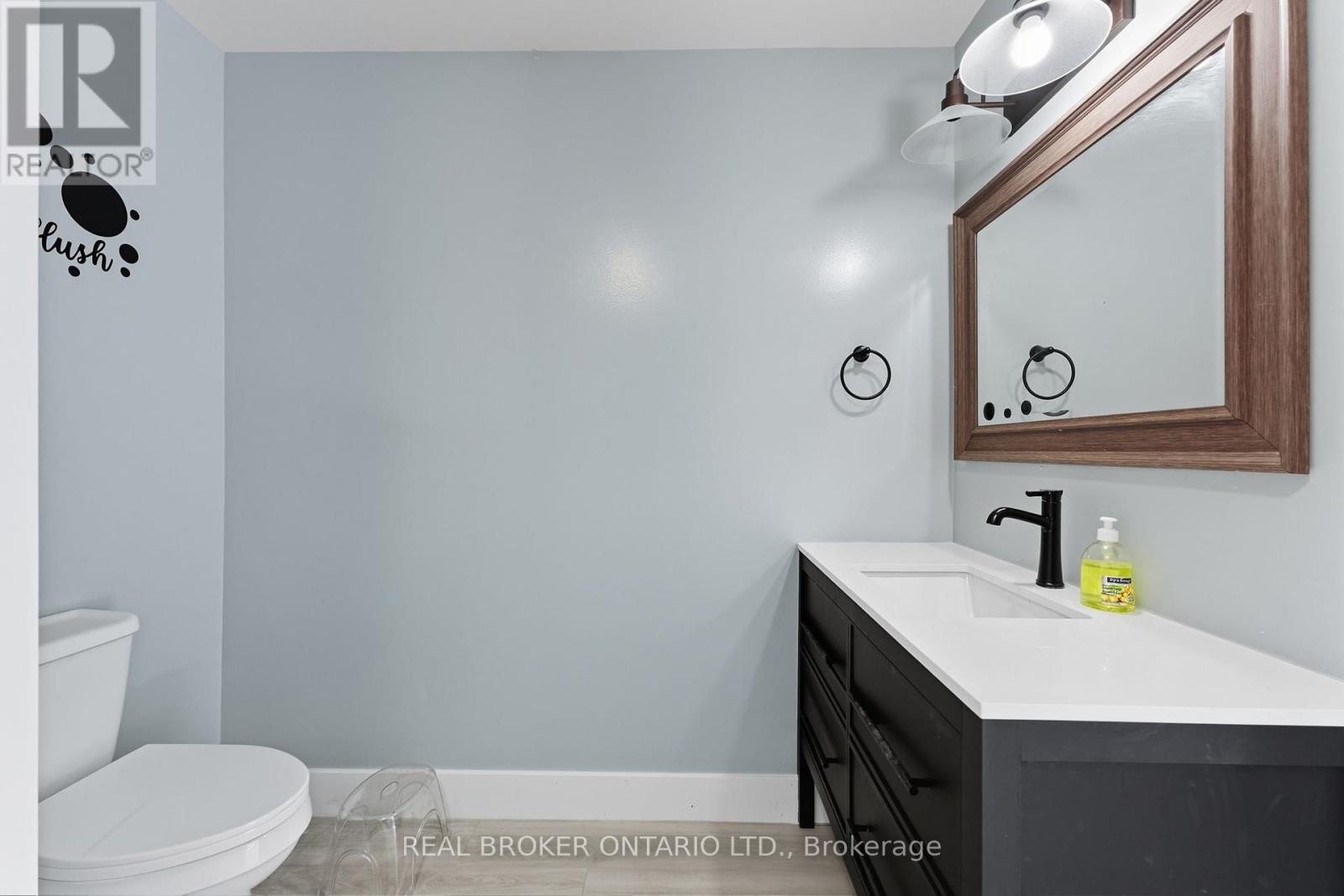 87 Elvira Street W, North Grenville, Ontario  K0G 1J0 - Photo 17 - X12394553