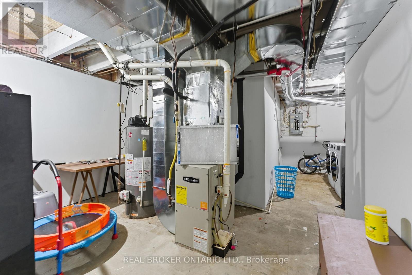 87 Elvira Street W, North Grenville, Ontario  K0G 1J0 - Photo 25 - X12394553