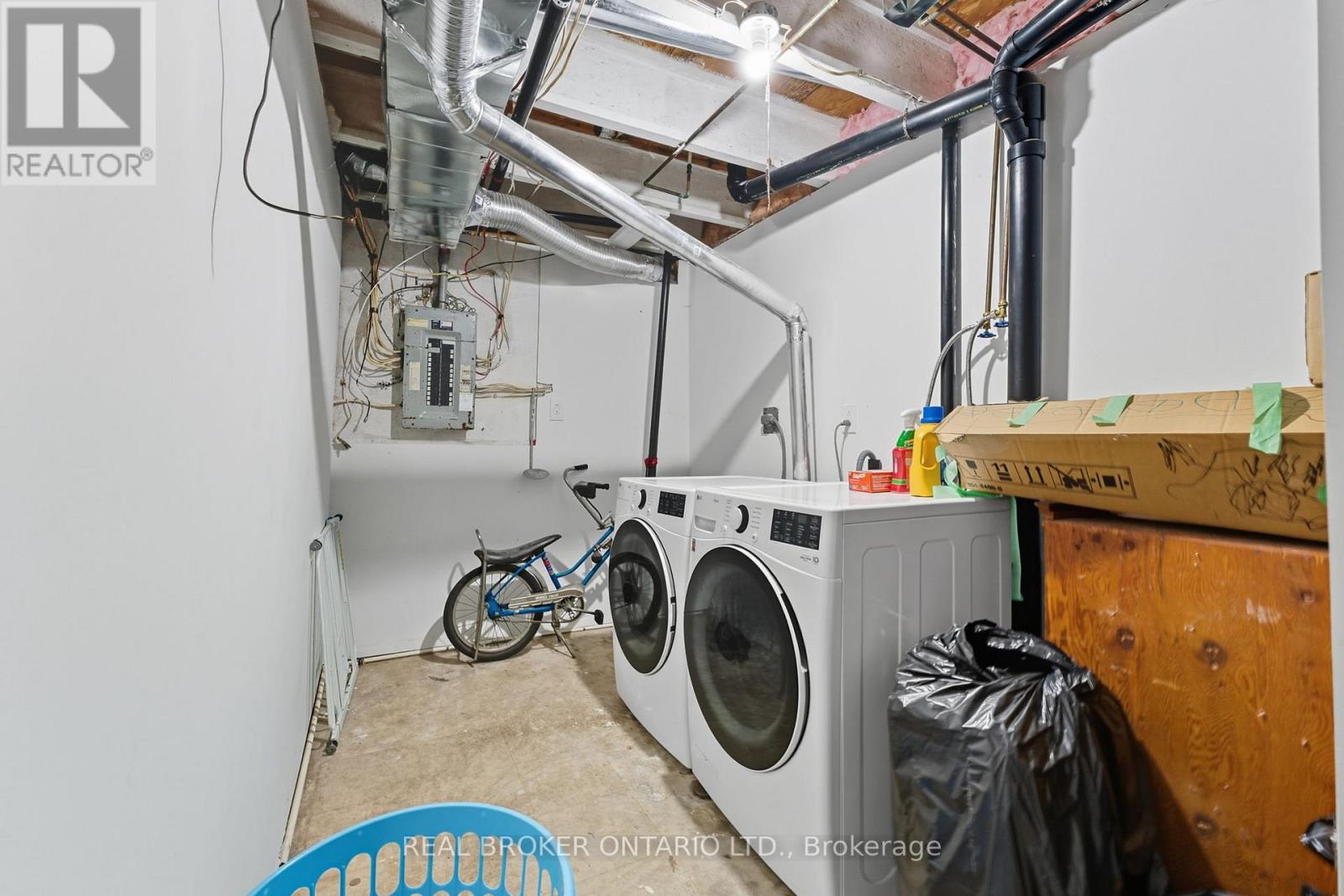 87 Elvira Street W, North Grenville, Ontario  K0G 1J0 - Photo 26 - X12394553