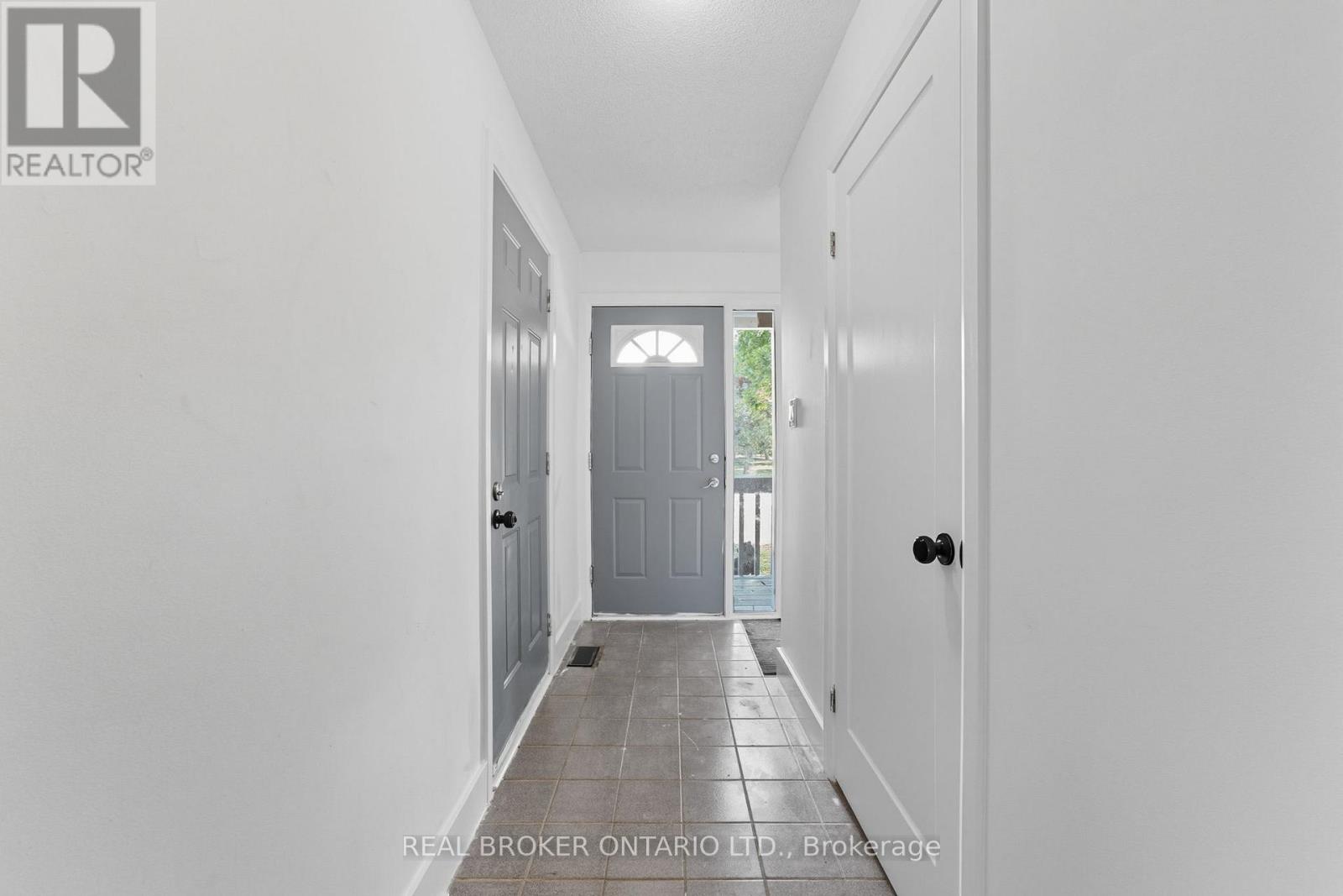 87 Elvira Street W, North Grenville, Ontario  K0G 1J0 - Photo 3 - X12394553
