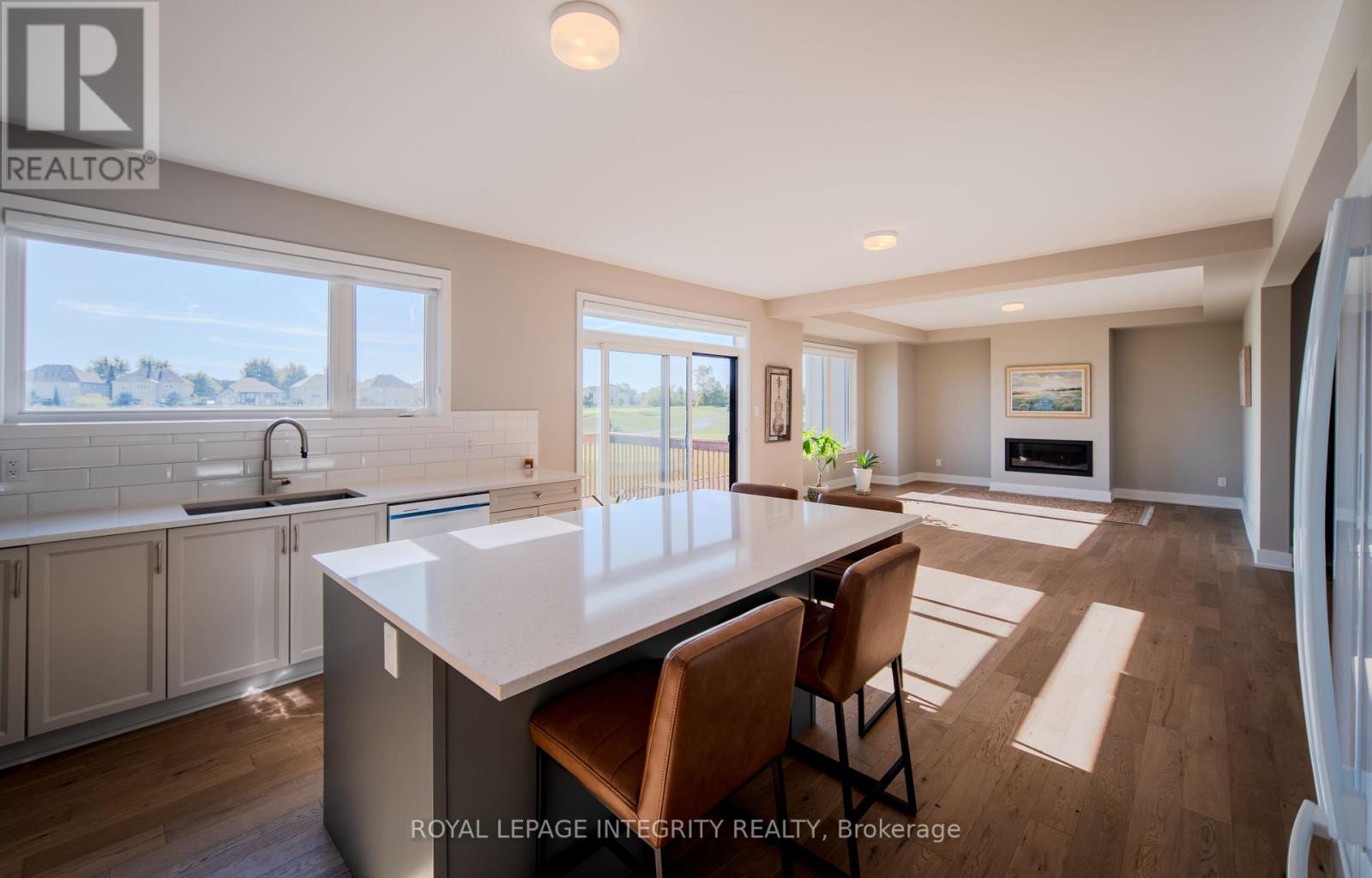 709 Fenwick Way, Ottawa, Ontario  K2J 7E2 - Photo 19 - X12394598