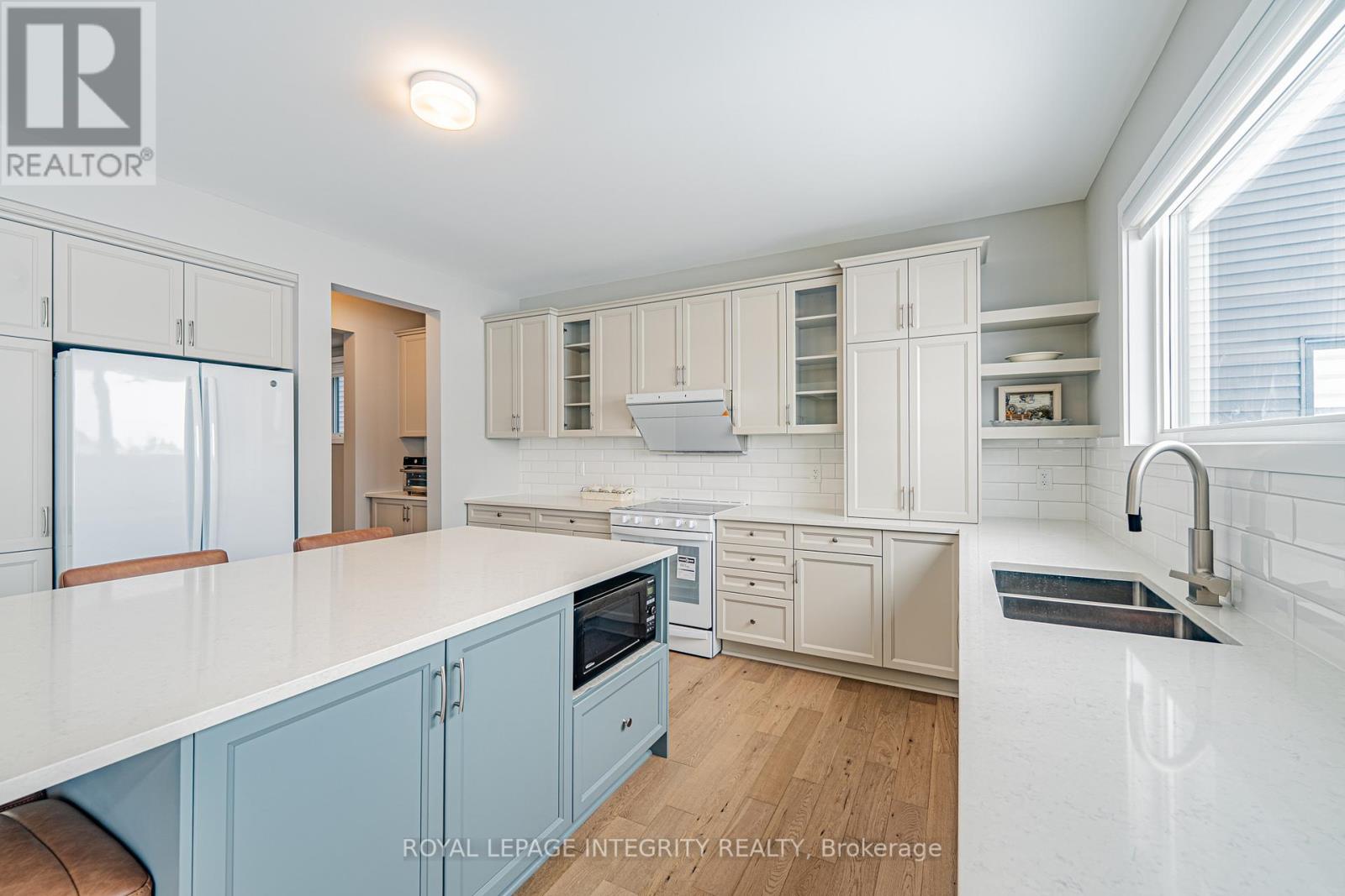 709 Fenwick Way, Ottawa, Ontario  K2J 7E2 - Photo 21 - X12394598